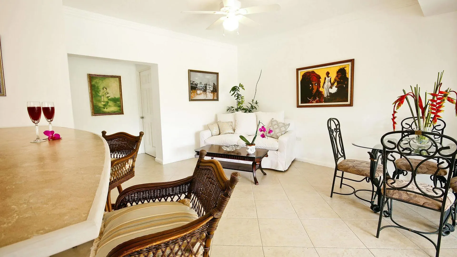 Exquisite Guest Apartments Cattleya Kingston